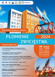 Plakat reklamujący wydarzenie o nazwie Płomienie Zwycięstwa. U góry zdjęcie metalowej rzeźby ptaka na kołach i prostokątnych budynków na tle bezchmurnego nieba. U dołu opis programu wydarzenia.